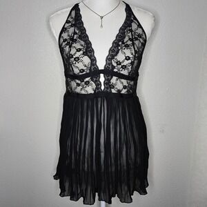 Victorias Secret Black Floral Lace Pleated Babydoll Chemise